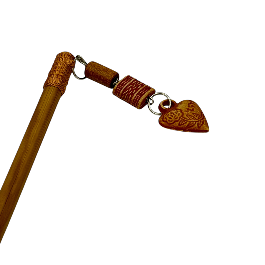 IWOU PROFESSIONAL Шпильки деревянные для волос светло-коричневые 2шт, фото 2