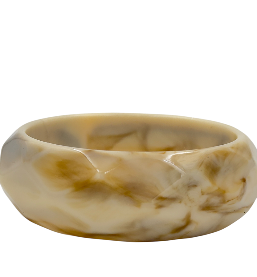 IWOU PROFESSIONAL Браслет-обод пластиковый круглый с огранкой кофе с молоком, фото 2