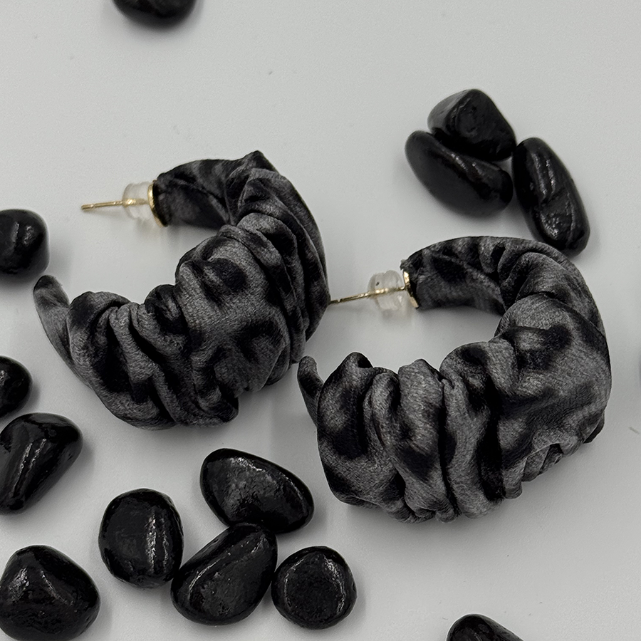 IWOU PROFESSIONAL Серьги Леопарды текстильные 1шт, фото 4