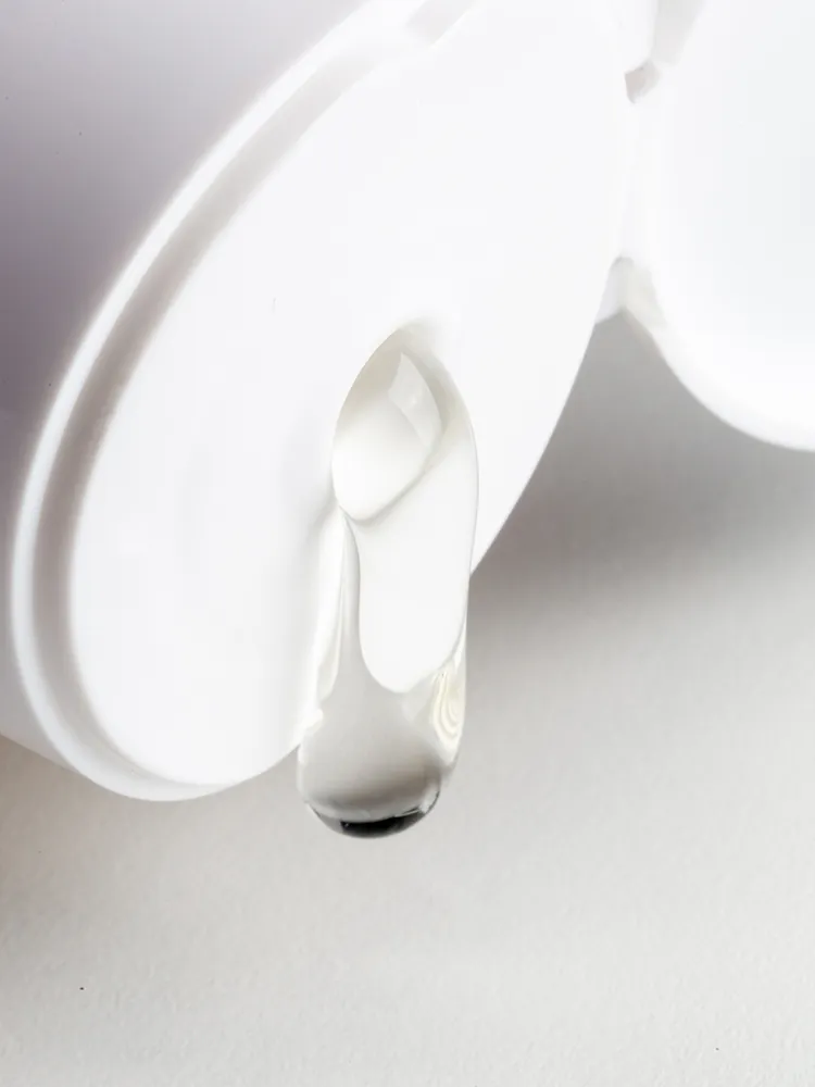 SIM SENSITIVE Шампунь с маслом семян овса для объема нормальных, тонких и ослабленных волос / Forme Volume Shampoo 300 мл, фото 3