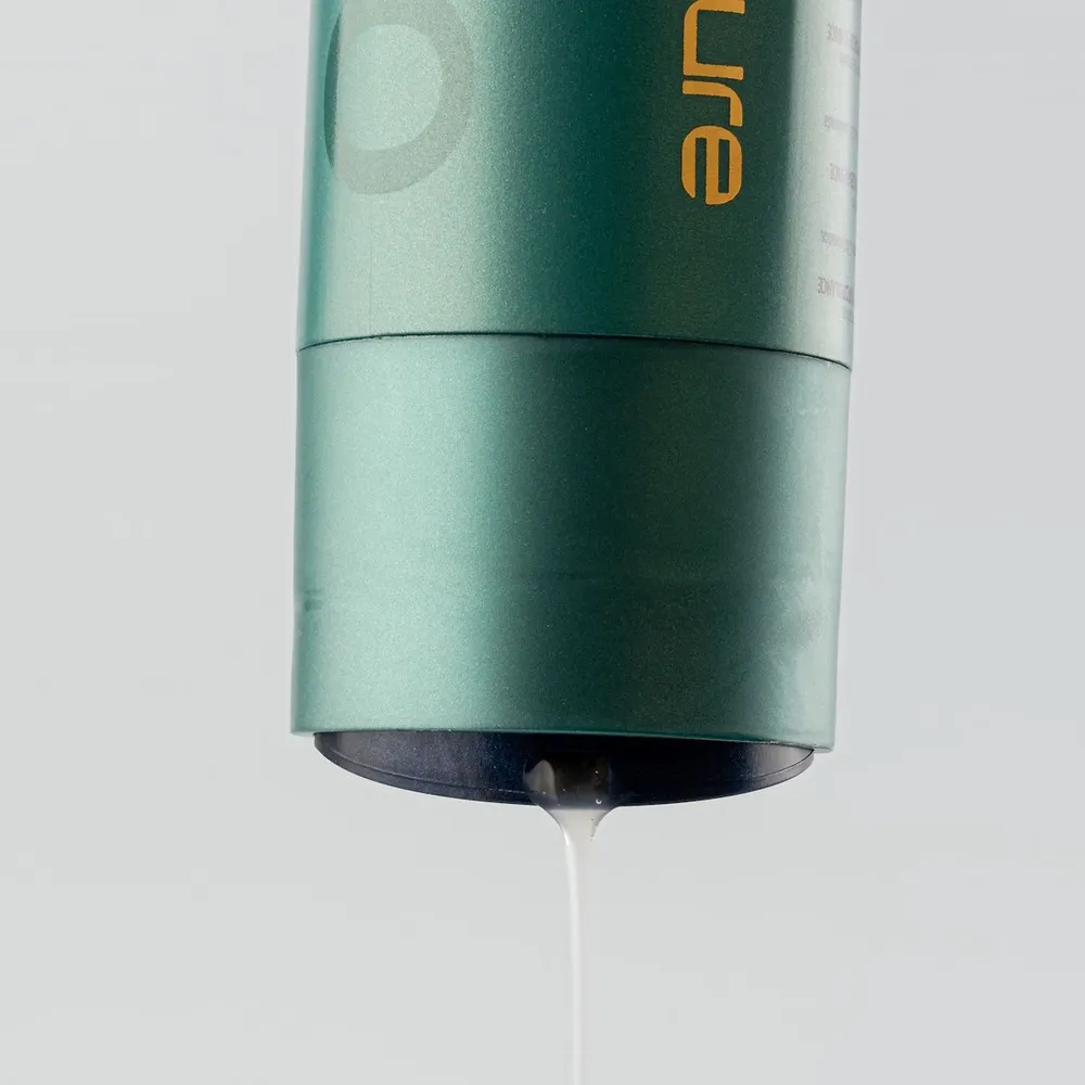 ESTEL HAUTE COUTURE Шампунь для волос / LUXURY HYDROBALANCE 300 мл, фото 3