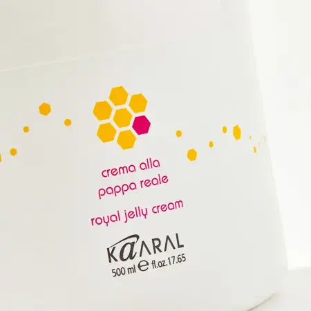 KAARAL Маска реконструирующая с пчелиным маточным молочком для волос / Royal Jelly Cream 500 мл - 3