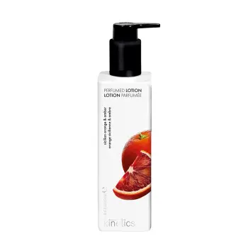 Лосьон для рук и тела Сицилийский Апельсин и Амбра / Perfumed lotion Sicilian Orange & Amber 250 мл
