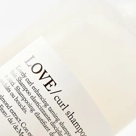 DAVINES SPA Шампунь усиливающий завиток / LOVE ESSENTIAL HAIRCARE 250 мл - 2
