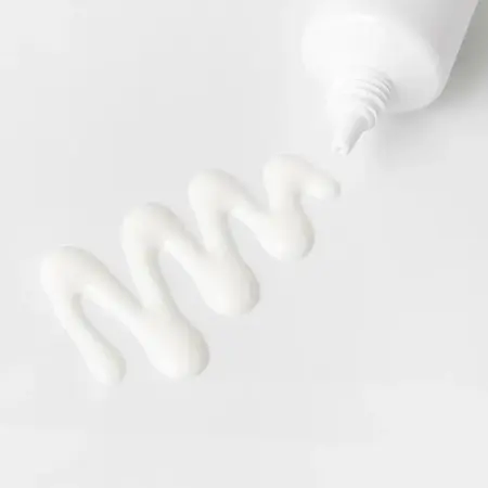 BIOBALANCE Крем солнцезащитный для лица / AKNSUN MATTIFIYING FACE AQUA FUSION 50 мл - 3
