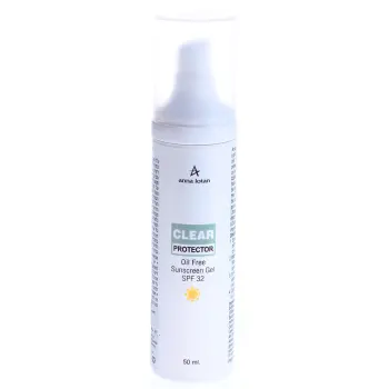 Гель солнцезащитный "Ойл Фри" SPF32 / CLEAR Protector 50мл~